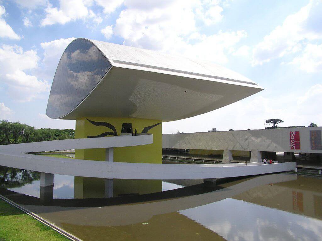 O museu Oscar Niemeyer