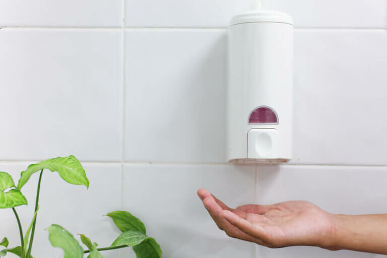 Tipos de dispenser de sabonete para banheiros