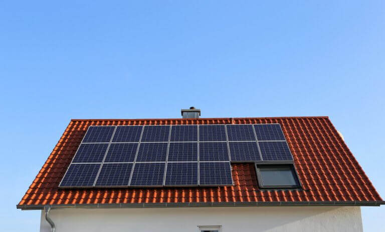 çatı güneş paneli