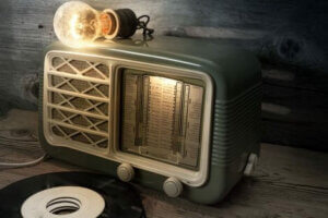 Vintage radyolar