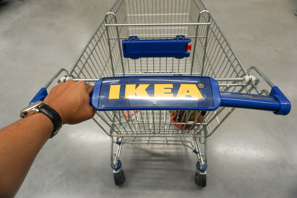 IKEA shopping cart tip