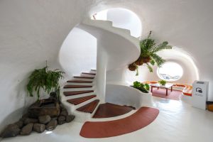 The Cesar Manrique Decorating Style