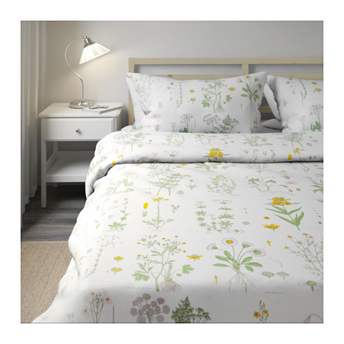 Flowered duvet covers.