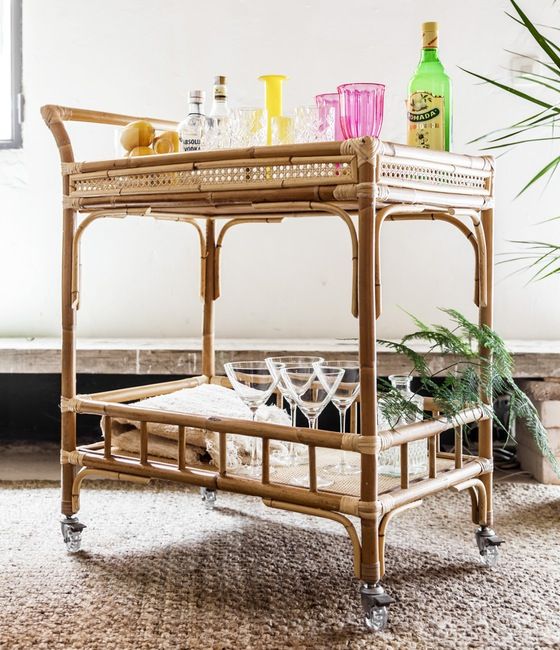 serving cart style