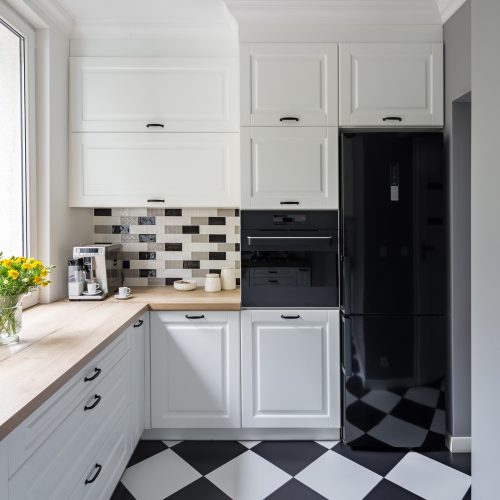 5 Hacks to Make the Most of a Small Kitchen