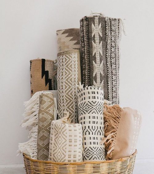 Chairs rugs rug types