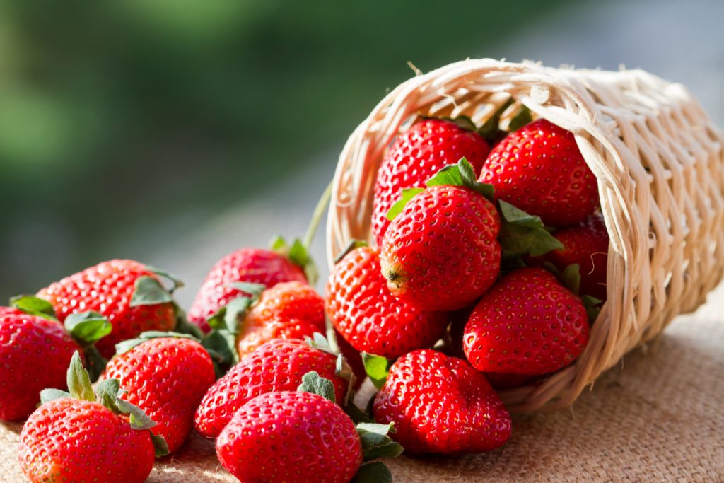 How to Grow Strawberries at Home