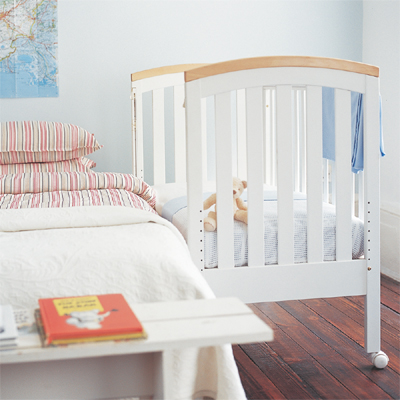 co-sleeping crib