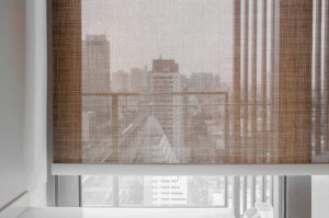 Light fabrics and pastel colors are great for kitchen blinds.