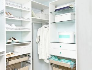 Create the Dressing Room of Your Dreams with Proper Lighting