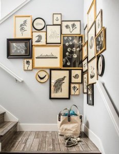 If you have a large wall, you can use it to display lots of frames of all different sizes.