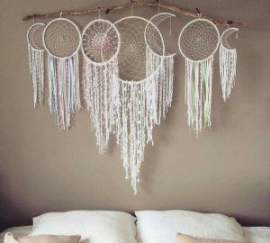 You can even use dreamcatchers to create a representation of the phases of the moon.