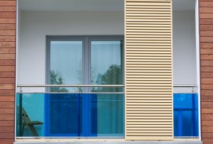 3 Ideas on How to Enclose Your Porch