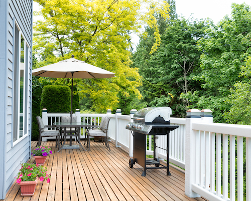 The Perfect Deck: 4 Ideas to Liven Up Your Deck For Summer