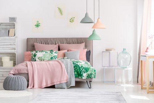 3 Ideal Colors for Spring Decorating