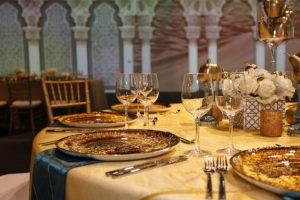 Tablecloths for a Special Dinner Party