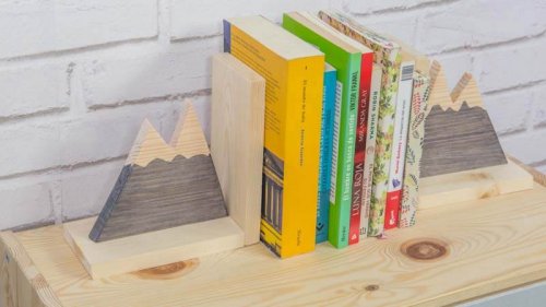 Easy Ways to Make Dust Jackets for Old Book Covers