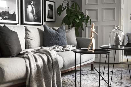 The Gladom table is an elegant and classic choice among the options for tray tables for the home