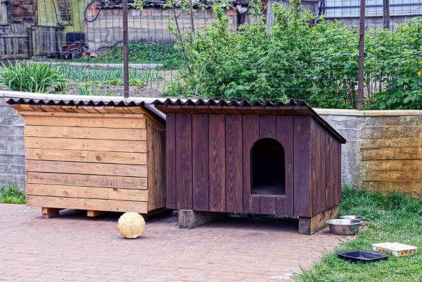 How to Make a Doghouse for your Pooch