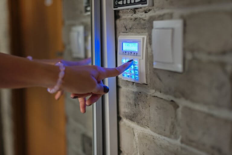 Top Tips on How to Hide your Home Safe