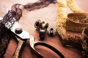 Trims, Borders and Frills for Home Decor