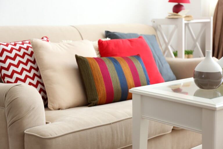 Ideas for Choosing Pillows for Your Home