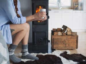 How to Use Cowhide Rugs to Decorate