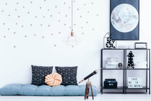Hanging Posters On Bedroom Walls Yes Or No Decor Tips