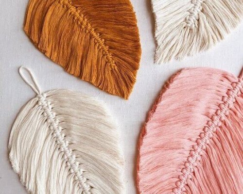 A gorgeous new part of the macrame trend is using these coasters