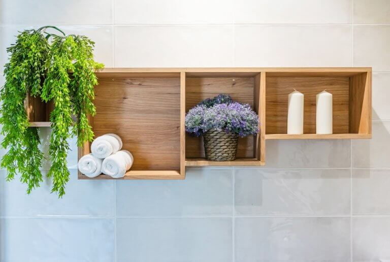 Apply Feng Shui to Your Bathroom: Fix Those Energy Leaks!