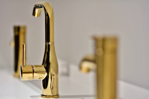 Golden Faucets: Add Some Style to Your Kitchen