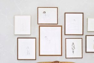 Alternating arrangement.