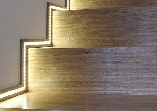 lighting stairs baseboard