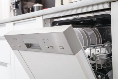 The Advantages of Using a Dishwasher - Decor Tips