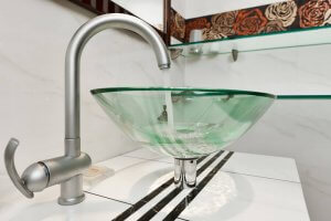 Transparent bathroom sinks are always gorgeous.