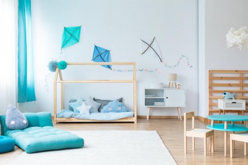 Decorate Your Children’s Rooms with Kites