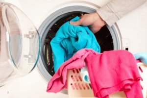 Cleaning after vacation should always involve doing laundry to make sure all your clothes are ready to go back in the closets. 