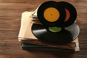 Decorating with Vinyl Disks