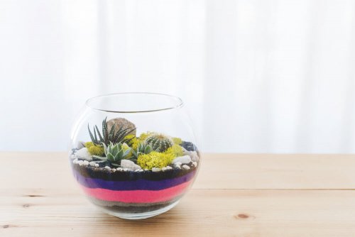 Colored Sand - Tips for Adding It to Your Decor