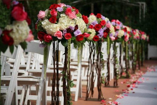 Chair flower decor.