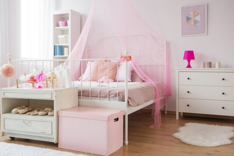 Canopy Beds Fit for Princesses