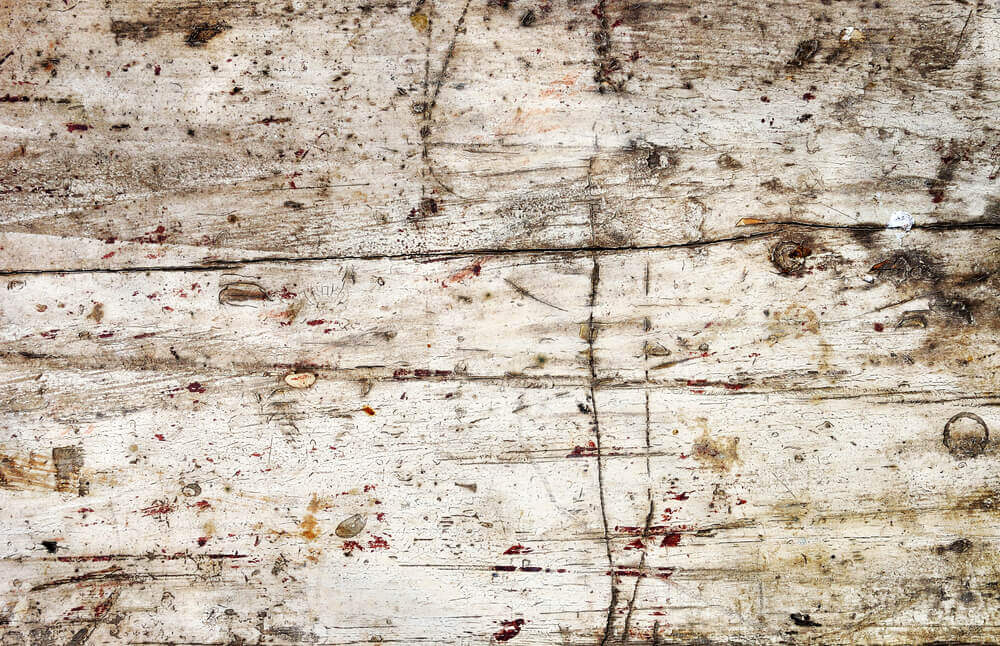 Removing Mold From Wood: Safe Solutions - Decor Tips