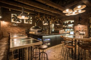 Ideas for Rustic Bar Decor