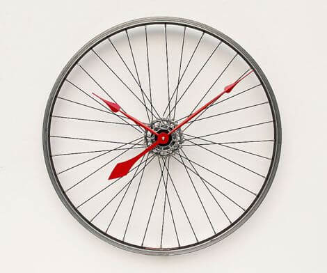 bicycle wheels clock