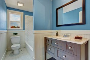 Light colors are best when decorating a small bathroom.