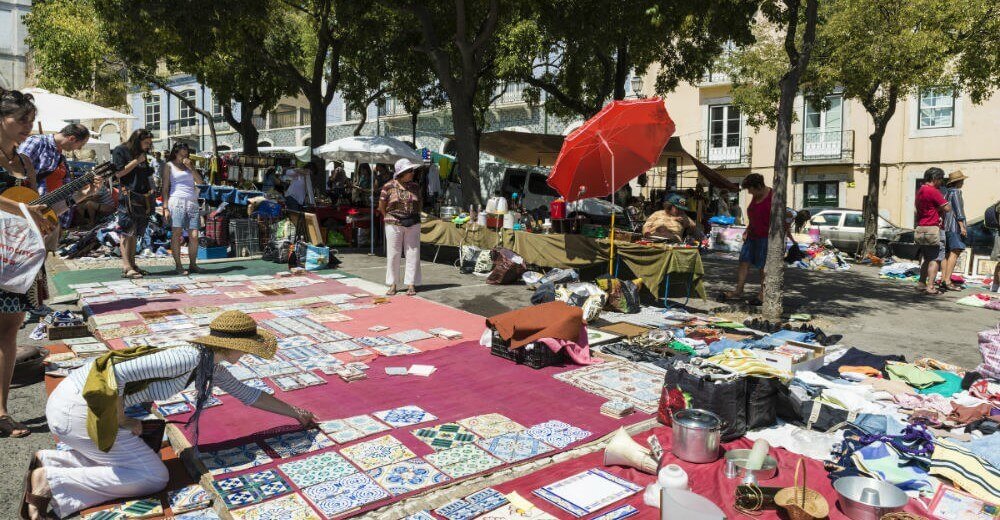 flea markets porto