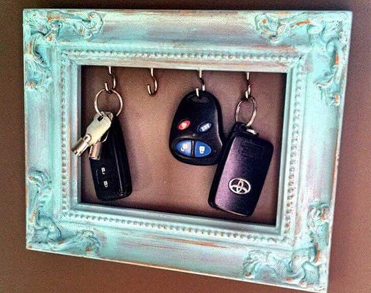 decorating frames keyholder