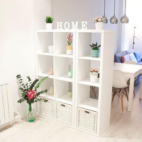 A shelf to divide spaces.