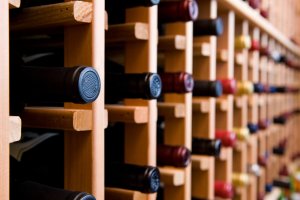 5 Bottle Racks You Should Have in Your Kitchen