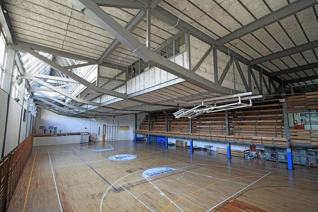 maravillas gymnasium structure